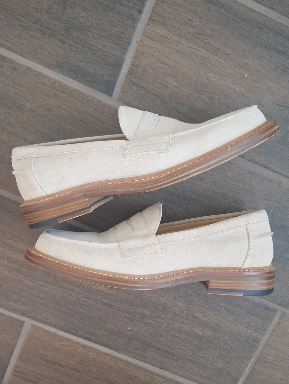 Express Mens Genuine Suede Loafers Classic Preppy Office Size 9 Stone Beige